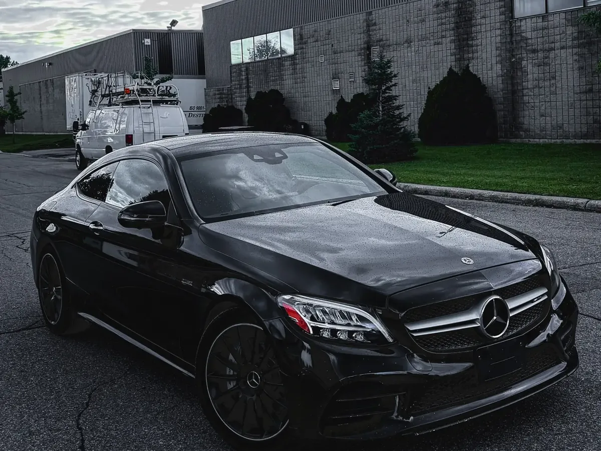 Location Mercedes-AMG C43 2021 à Montréal